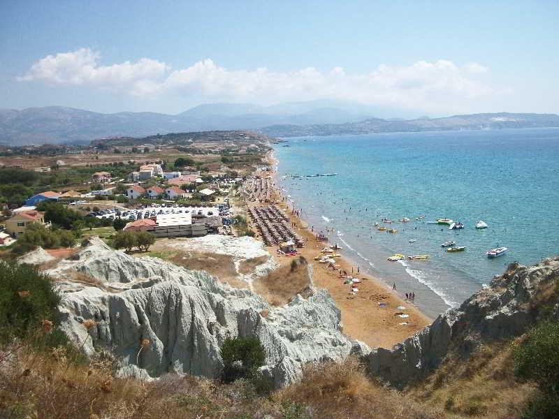 Zest @ XI Beach Lixouri Exterior photo